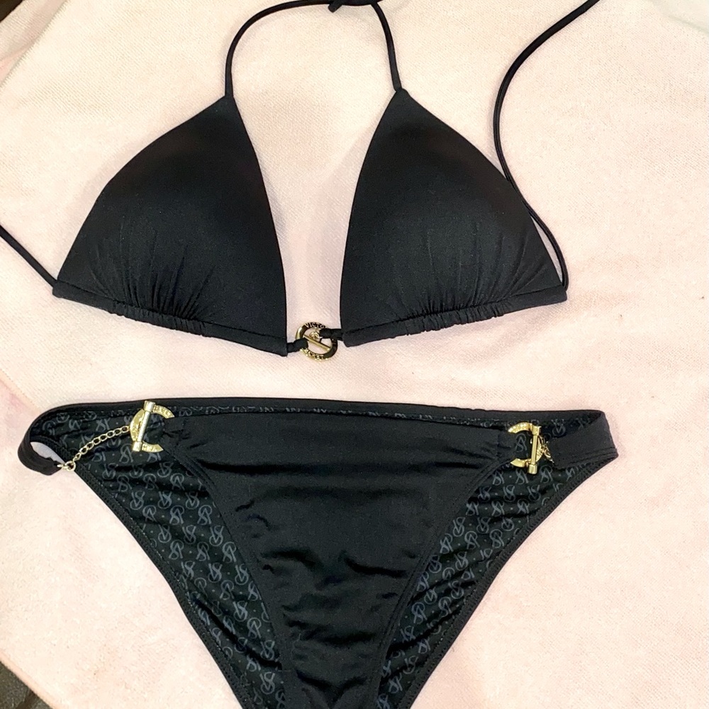 Gold Chain Black Bikini